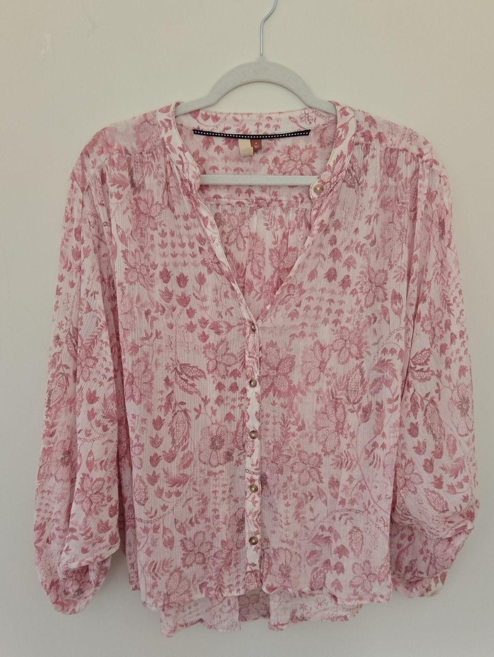 PILCRO Pink Floral Button Front Flowy Feminine Boho Chic Blouse Size Small
